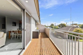 Peacehaven on Orton Street- 350m to the beach!, Ocean Grove